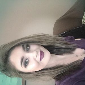 Meet your Posher, Whitney jane